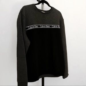 Calvin Klein pullover crewneck sweatshirt